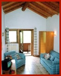 bedroom.jpg (13005 byte)